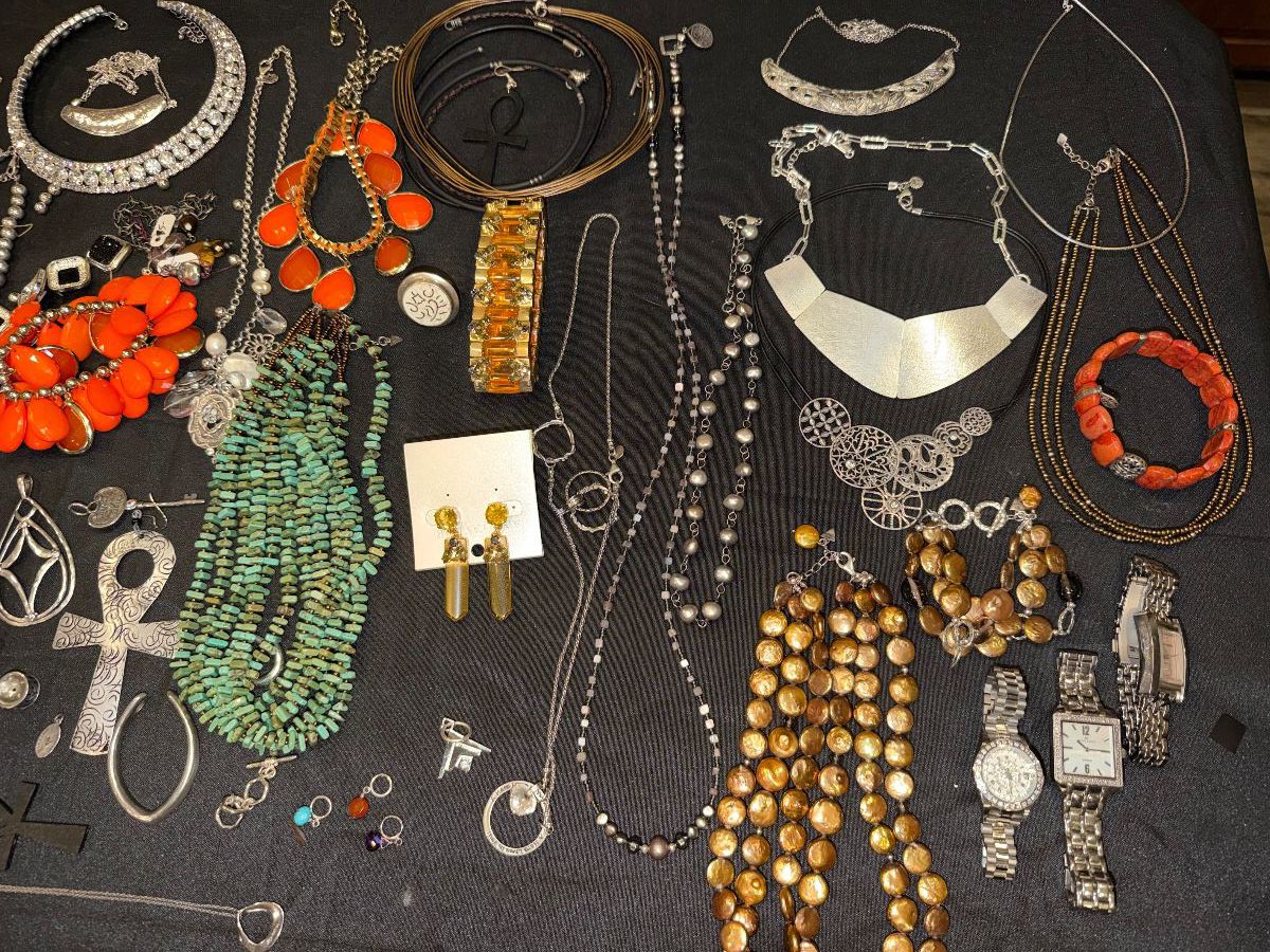 For the Ladies Super packed Duncanville estate sale