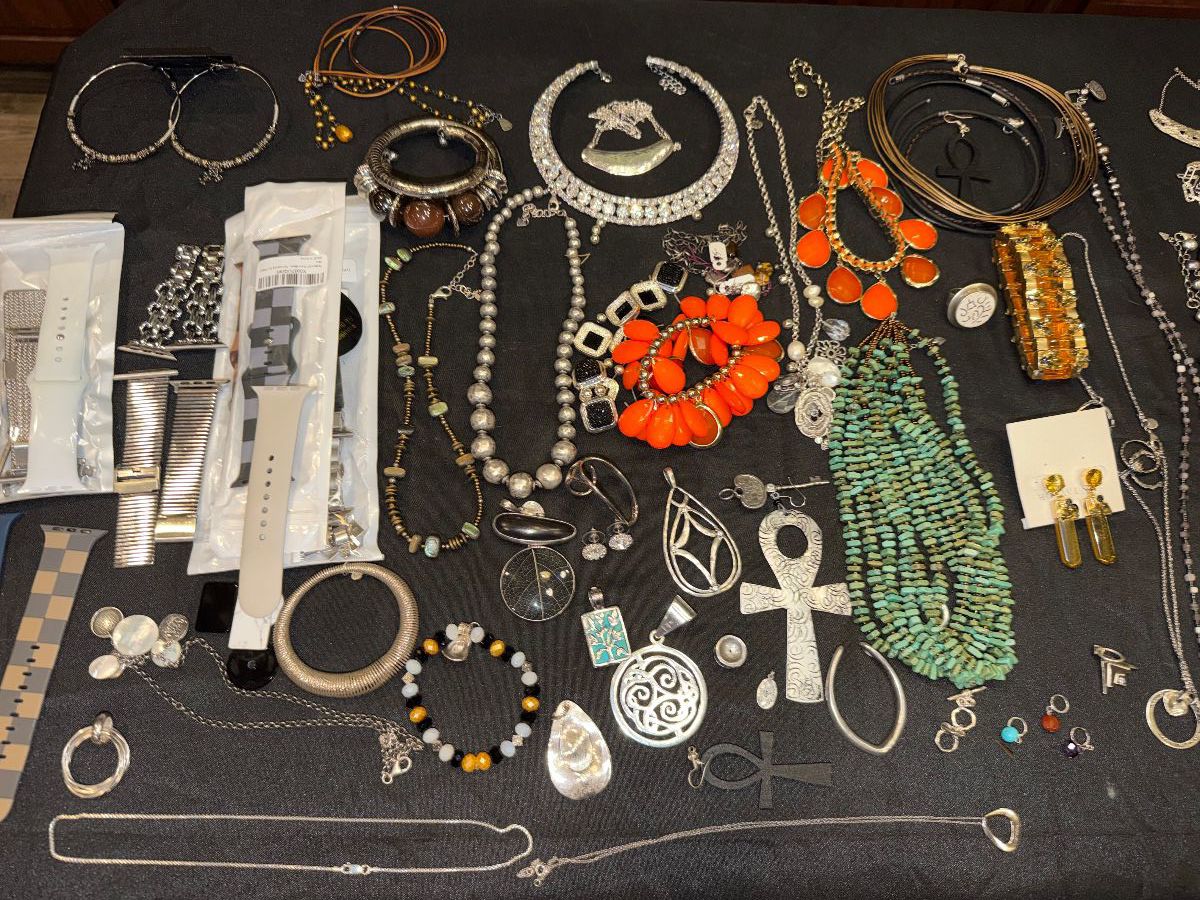 For the Ladies Super packed Duncanville estate sale