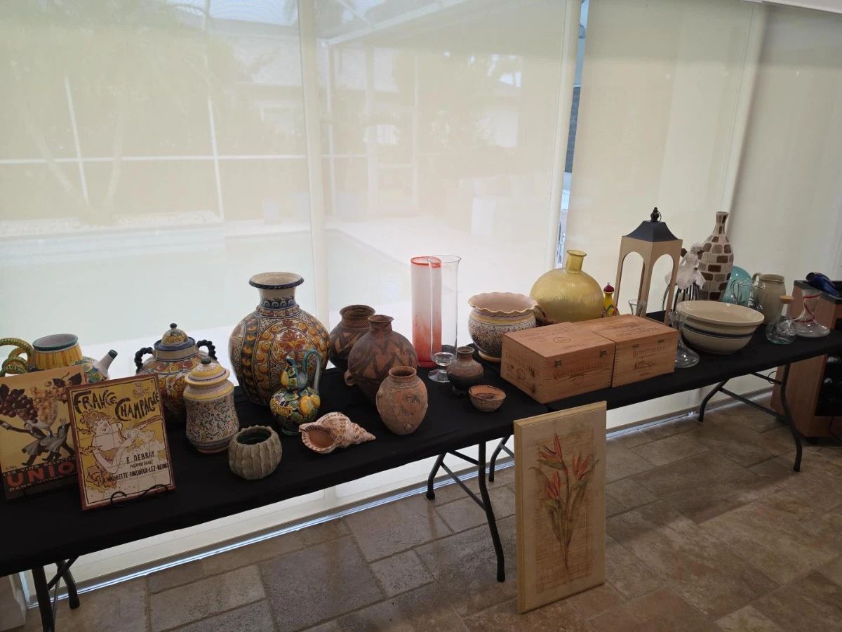 (MASSIVE) Upscale Lutz FL Estate Sale at estate sale in Lutz, FL