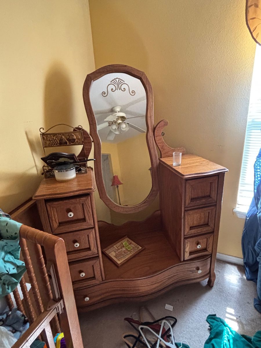 Estate Sale Sarasota