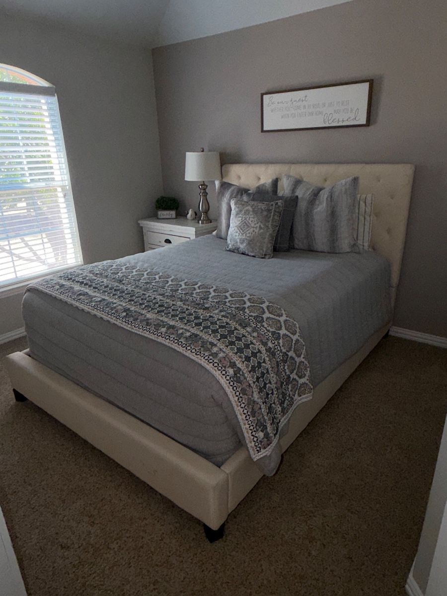 Gorgeous Frisco Estate Sale – Furniture, Bowflex, Appliances, Patio & Décor!