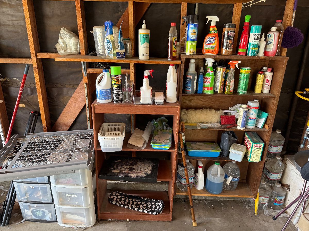 La Palma Sale by SoCal Home Clear Outs