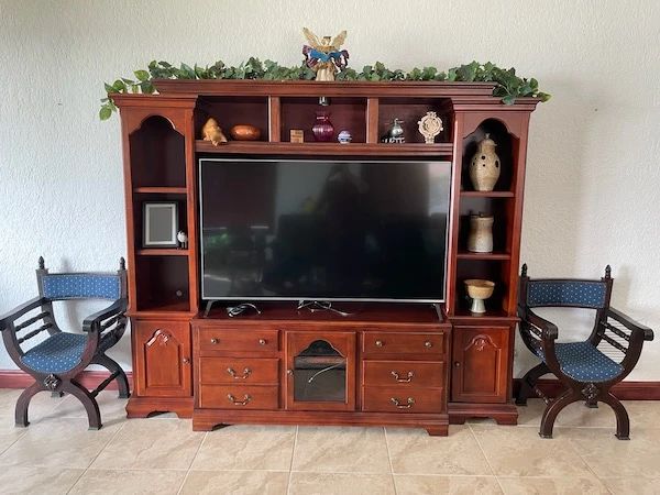Ma Bell's Estate Sale