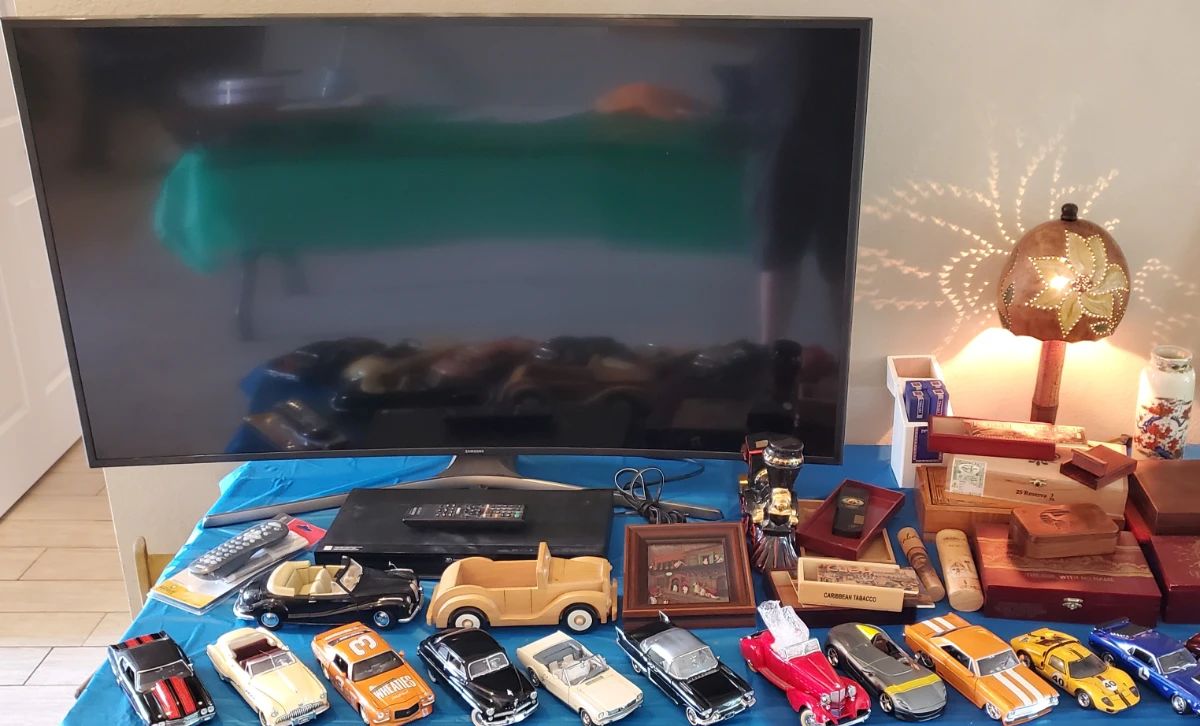 Starling - Whispering Lakes