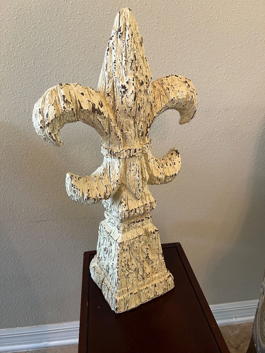 Hathaway Estate Sales - Apopka PLEASE READ DRIVING INSTRUCTIONS!