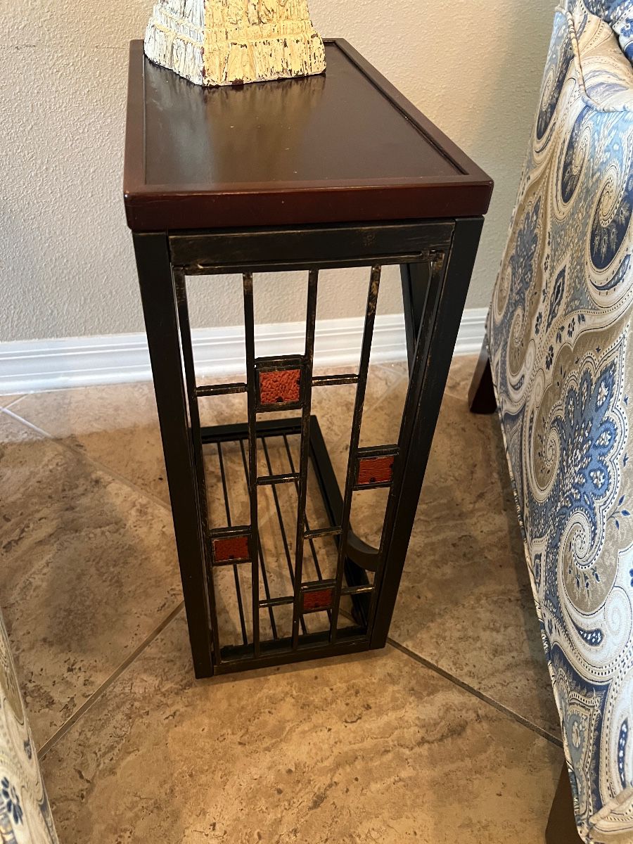 Hathaway Estate Sales - Apopka PLEASE READ DRIVING INSTRUCTIONS!