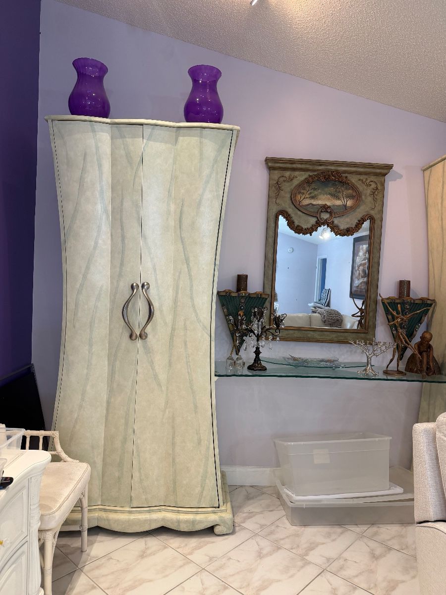West Lake Worth Estate Sale