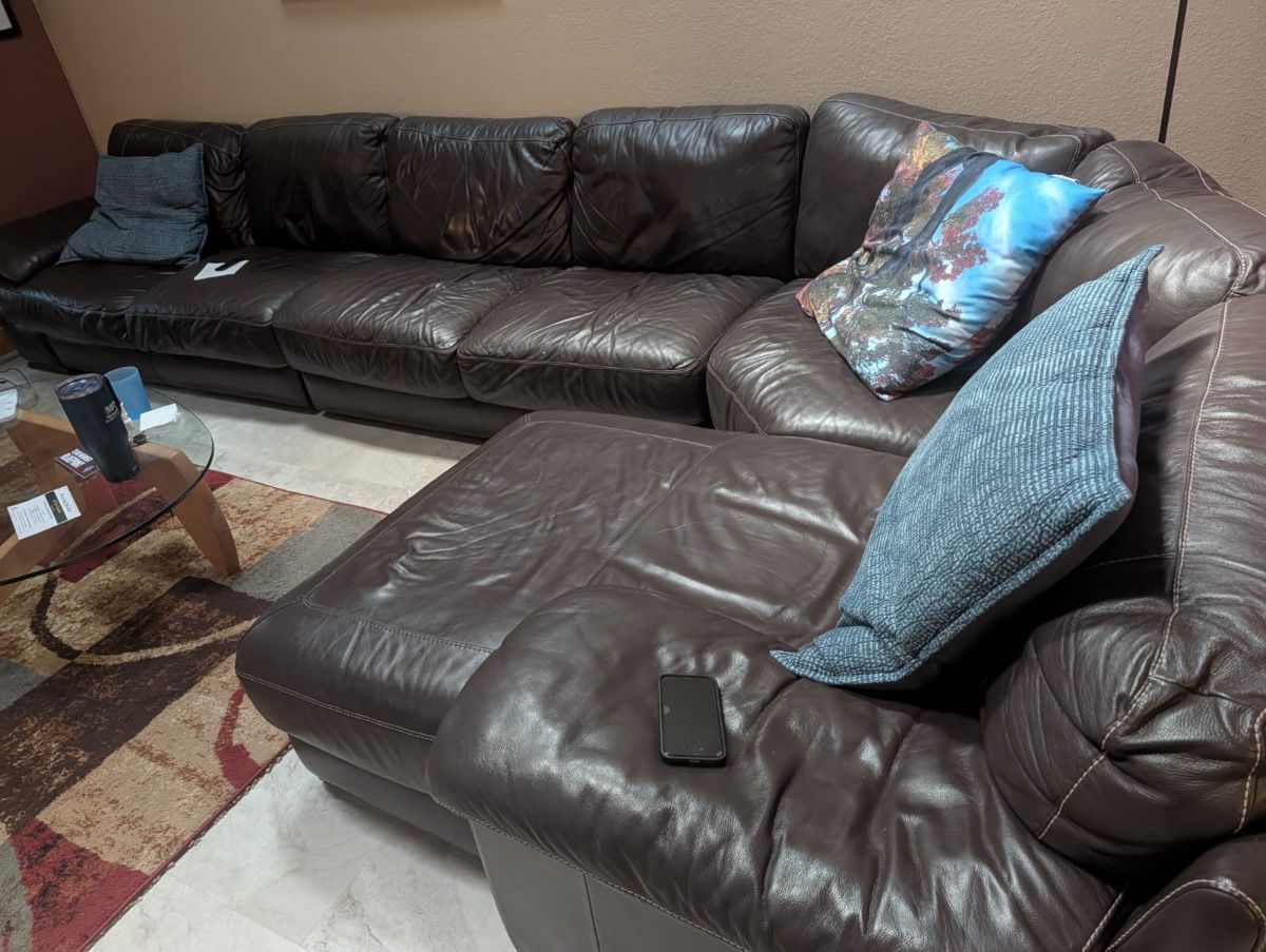 Great Home Packed with Large Variety of Goodies!