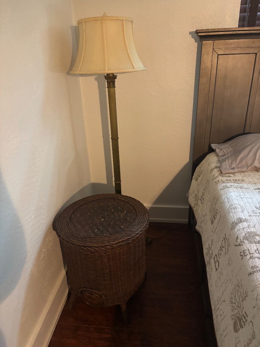 Vintage Wicker Side Table & Brass Fluted Column Floor Lamp