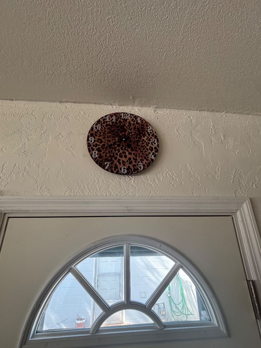 Leopard Print Analog Wall Clock