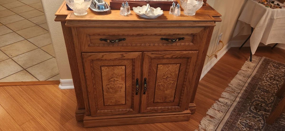 Diane's Estate Sales on Gooseberry Court, Trinity