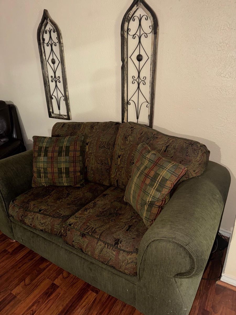 Must See Sale in Midlothian