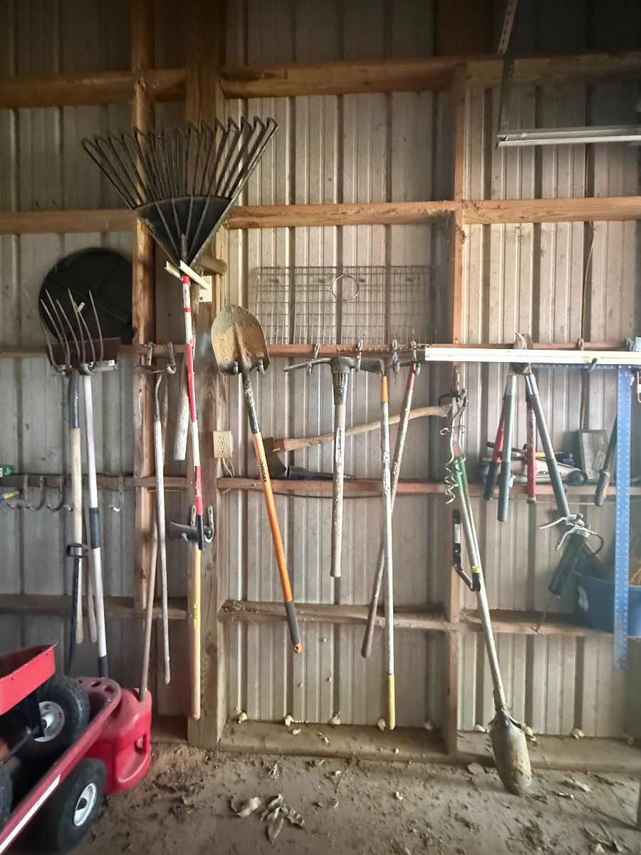 LABOR DAY WEEKEND BARN SALE - DON'T MISS IT !!!!