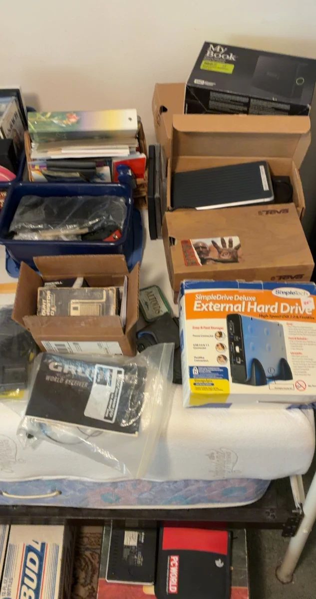 Long Beach Estate Sale by SoCal Home Clear Outs