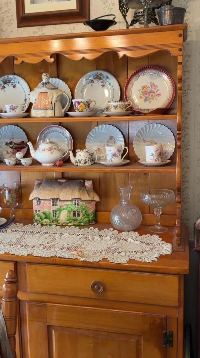 Long Beach Estate Sale by SoCal Home Clear Outs