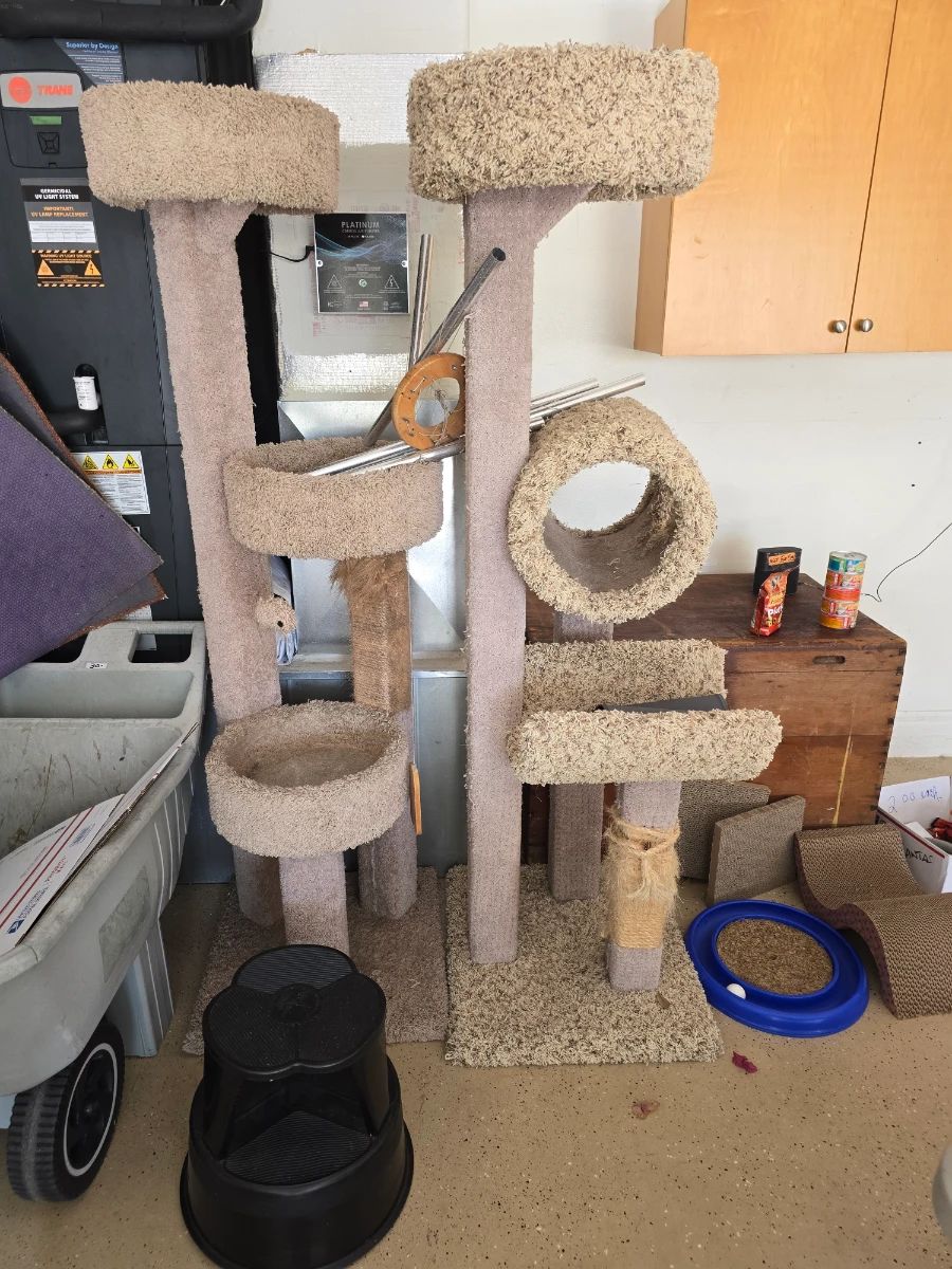 Large Cat Tree Structure with Perches and Cubbies