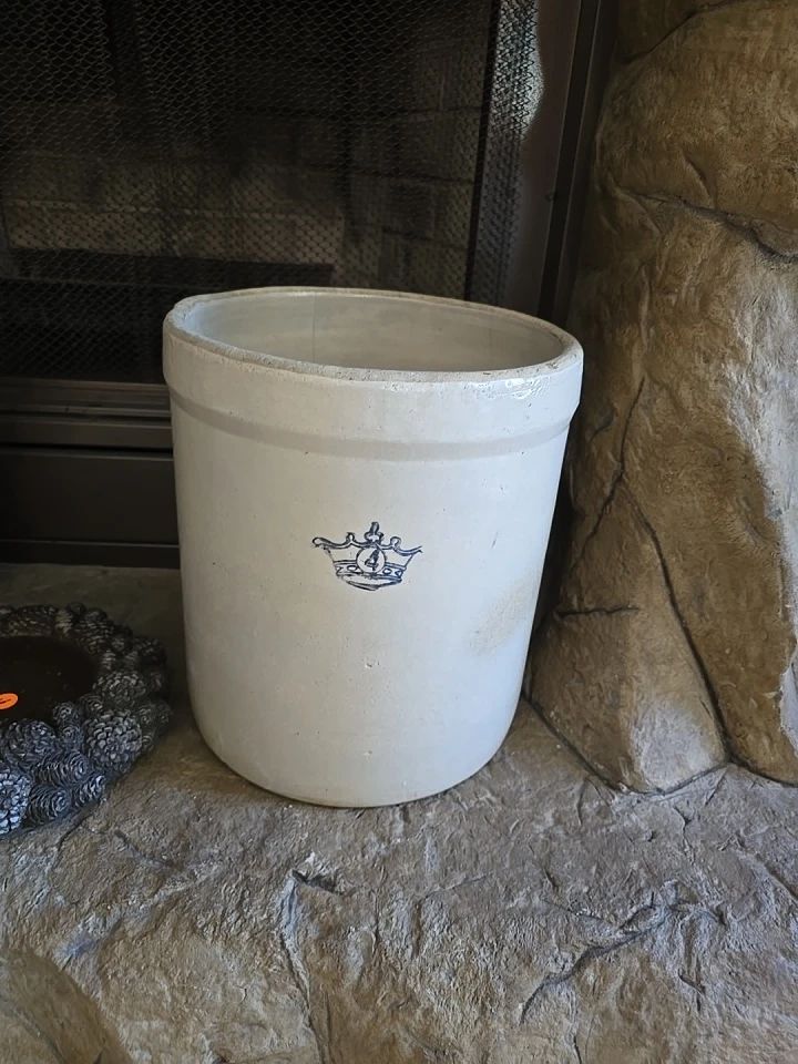4-Gallon Stoneware Crock