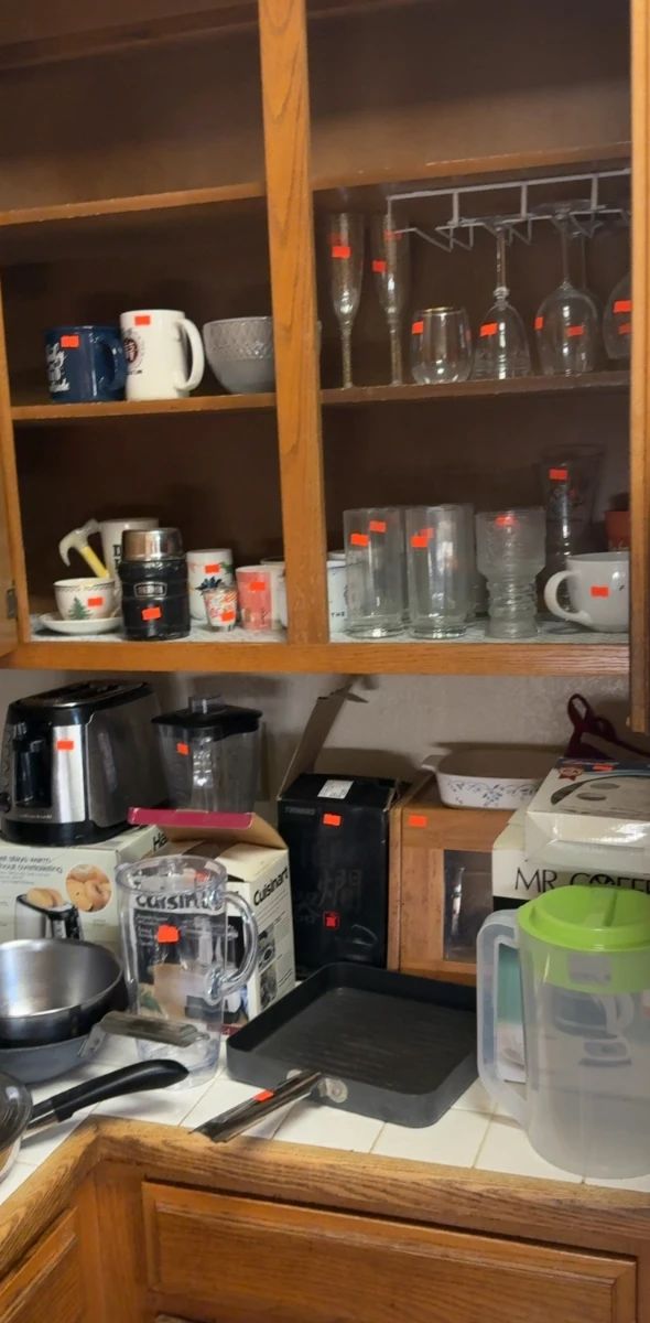 La Puente Estate Sale by SoCal Home Clear Outs