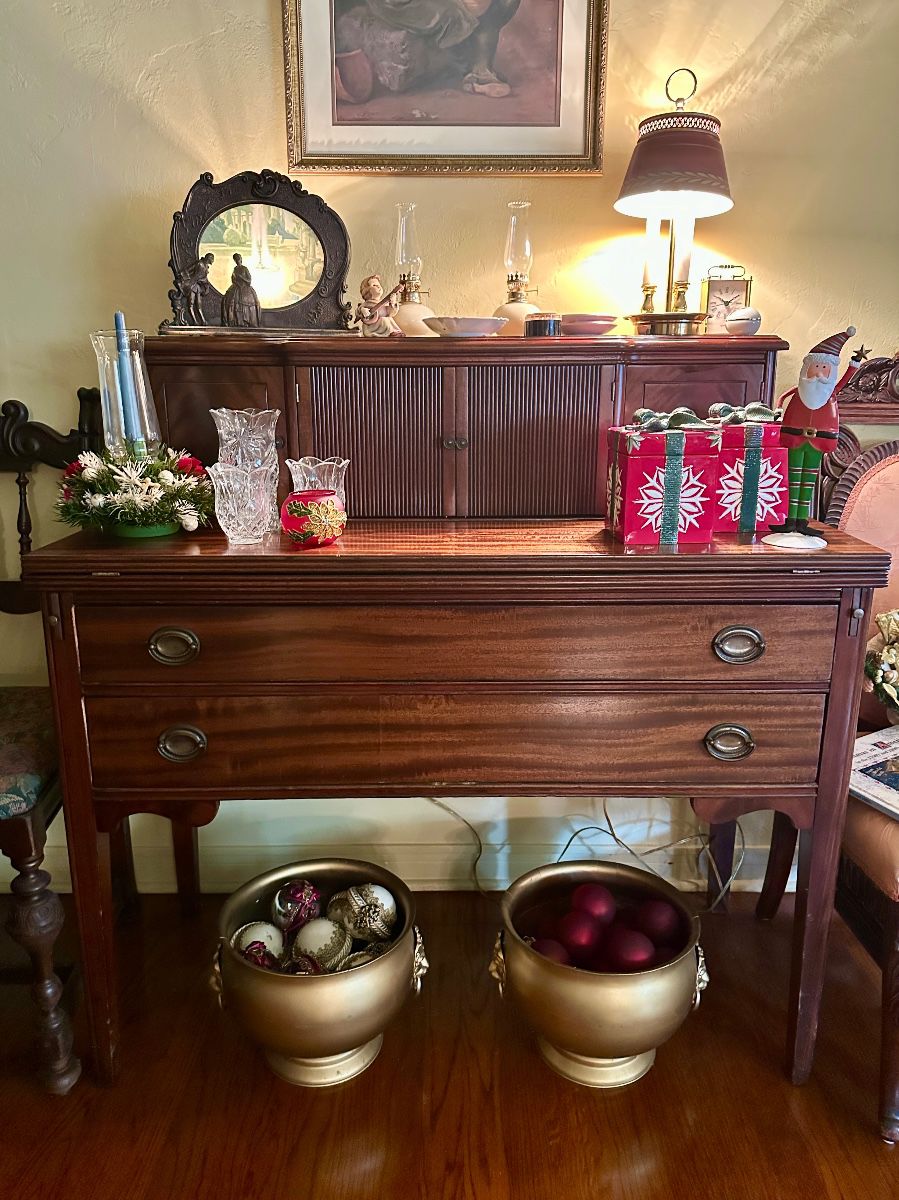 VINTAGE ESTATE SALE in CORAL GABLES