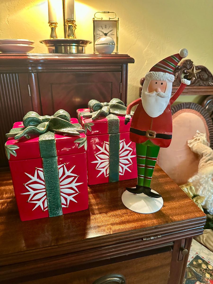 VINTAGE ESTATE SALE in CORAL GABLES