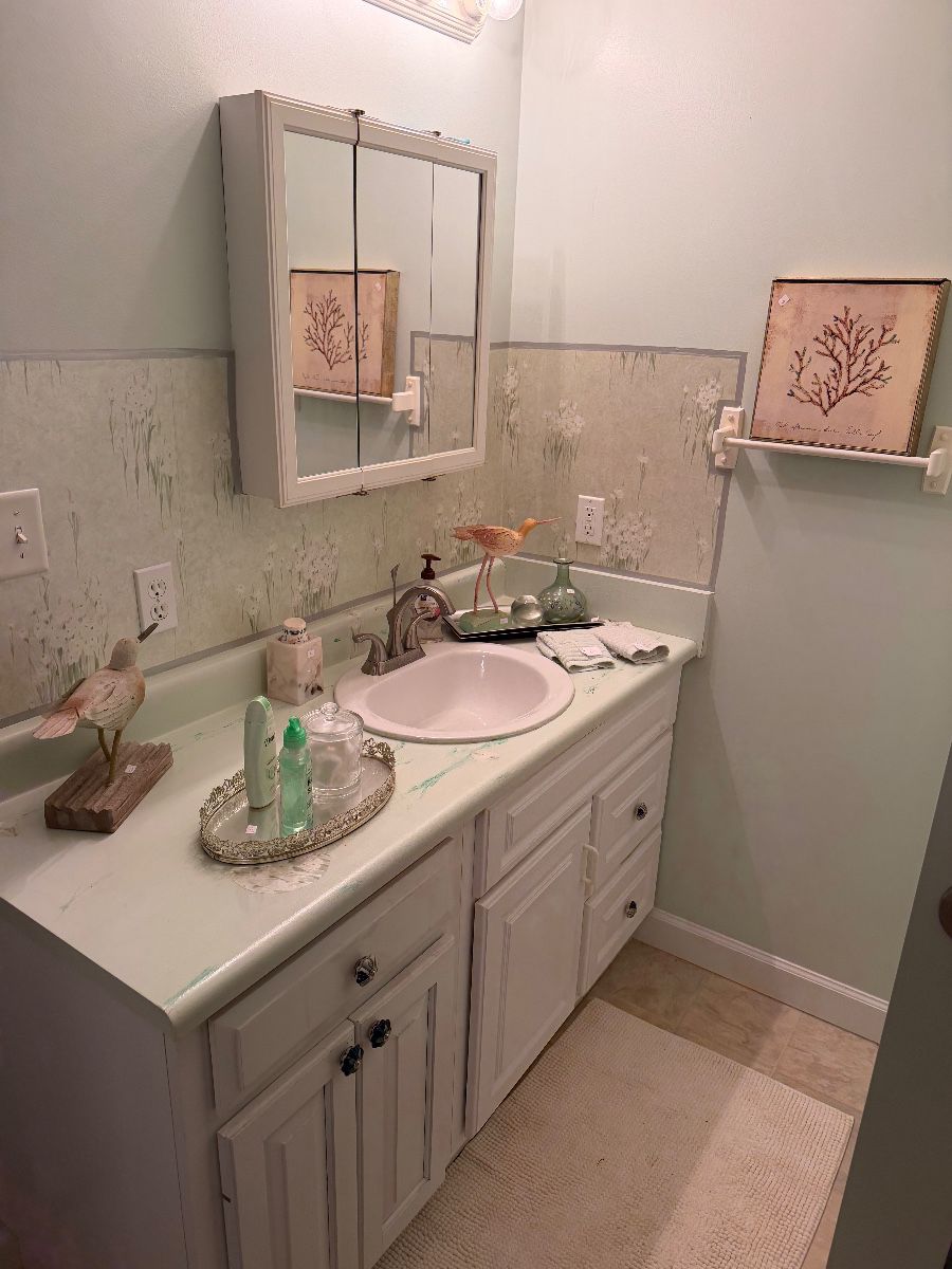 Second Season Estate Sale