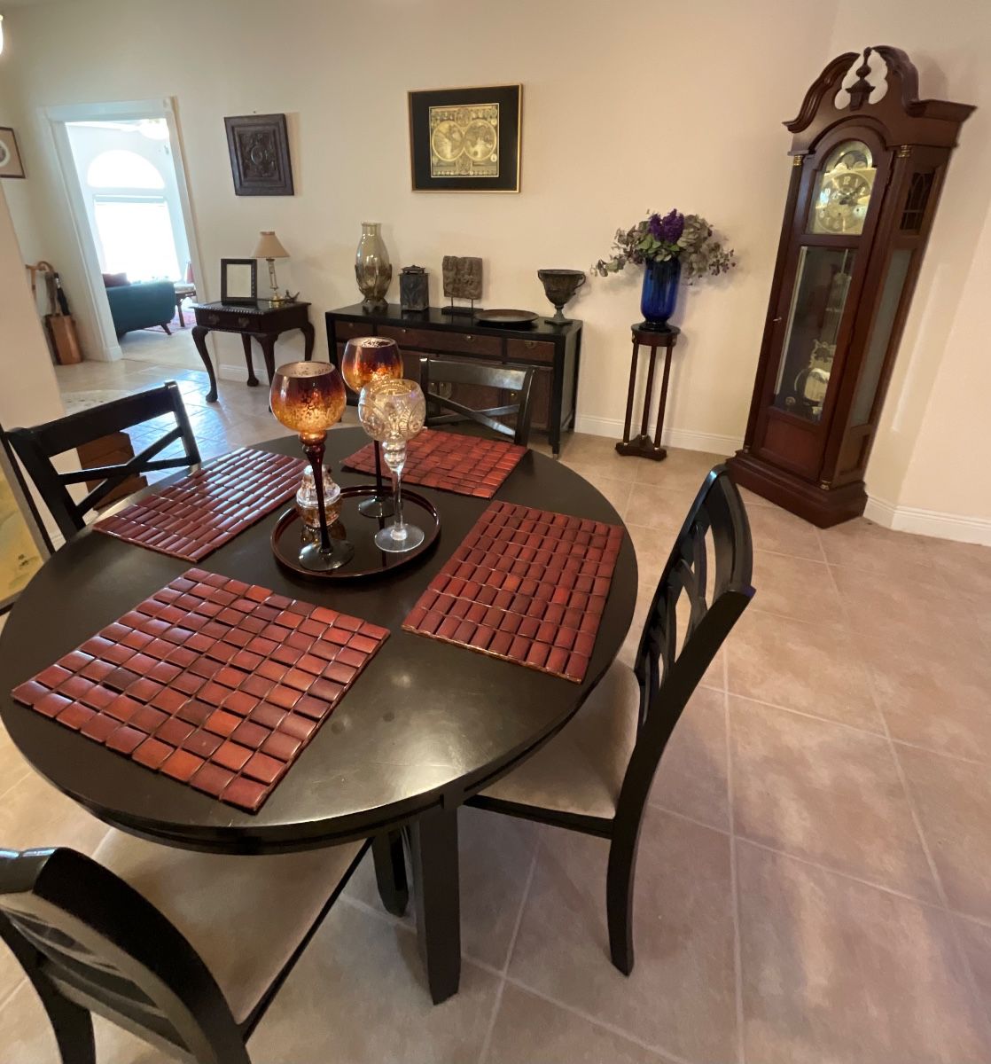 Great Sale in Titusville!! Quality Home Decor and Collectibles (3-Day Sale)