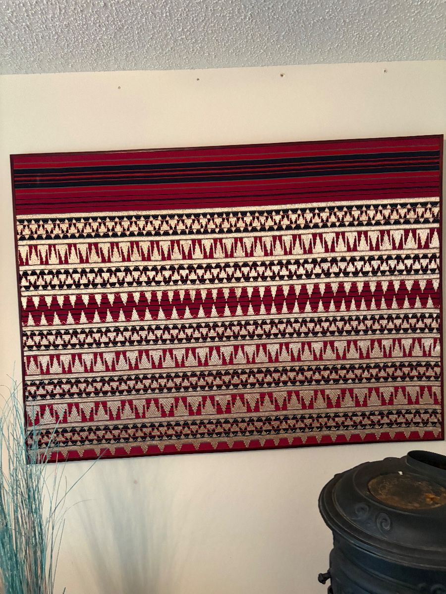 World Traveler Estate Sale – Carvings, Gongs, Art & Antiques