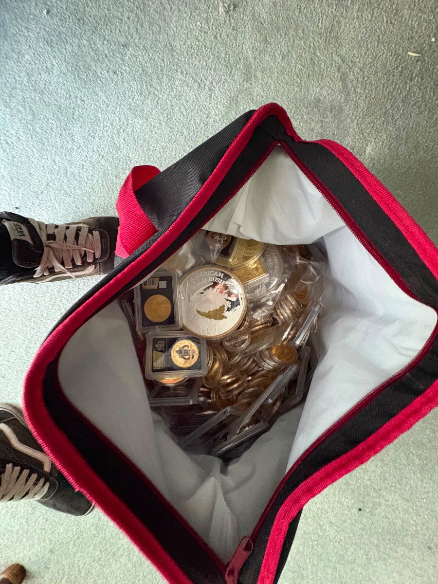 Cerritos Estate Sale by SoCal Home Clear Outs