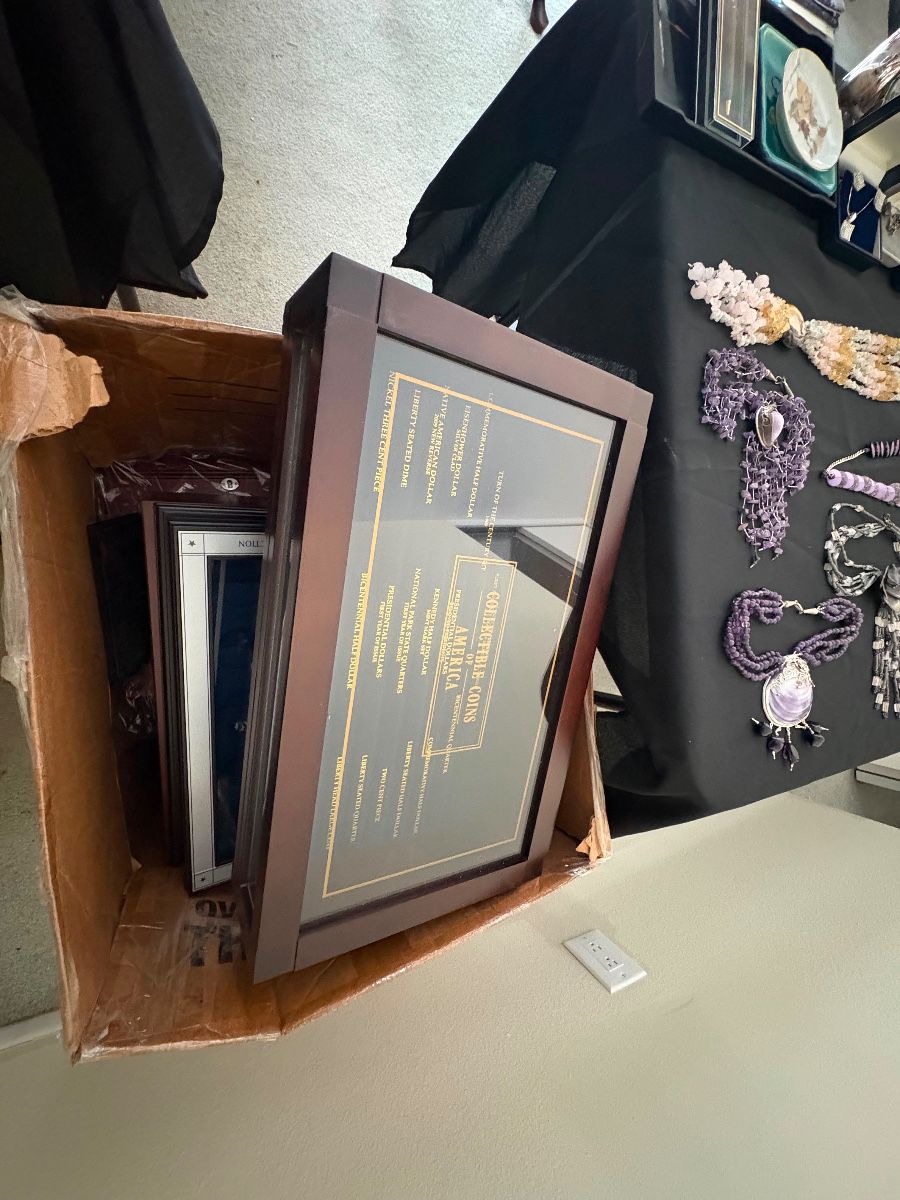 Cerritos Estate Sale by SoCal Home Clear Outs