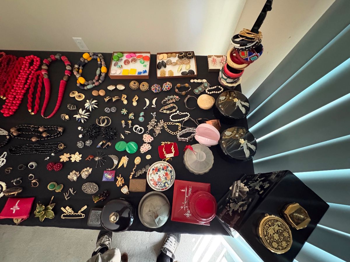 Cerritos Estate Sale by SoCal Home Clear Outs