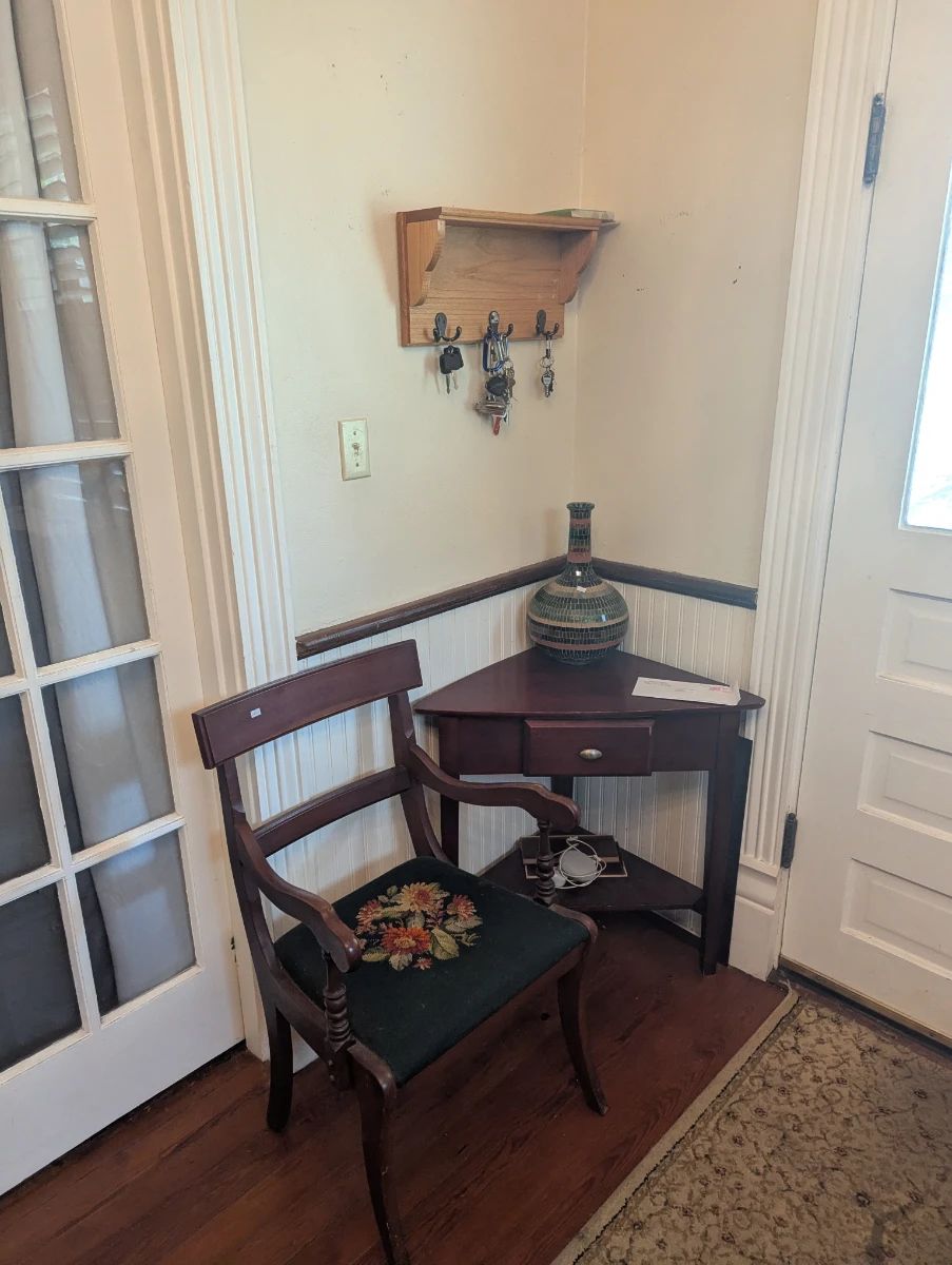 Inverness Lake House, Dixie Bell Paint, Vintage Furniture, Home Goods and Office Supplies