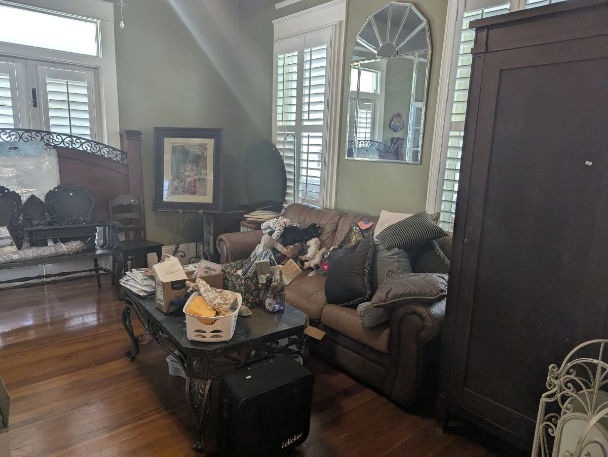 Inverness Lake House, Dixie Bell Paint, Vintage Furniture, Home Goods and Office Supplies