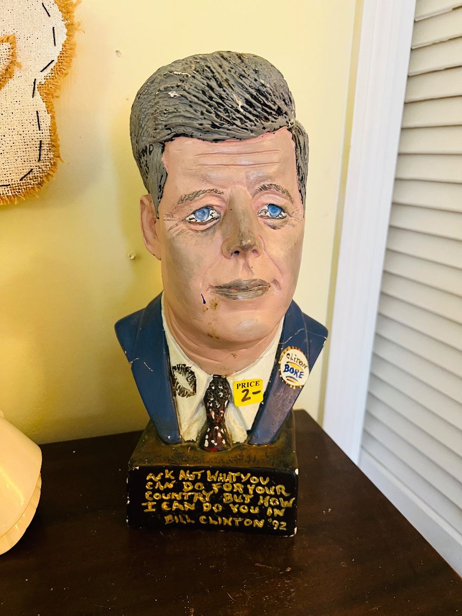 Crewilla Drive Estate sale