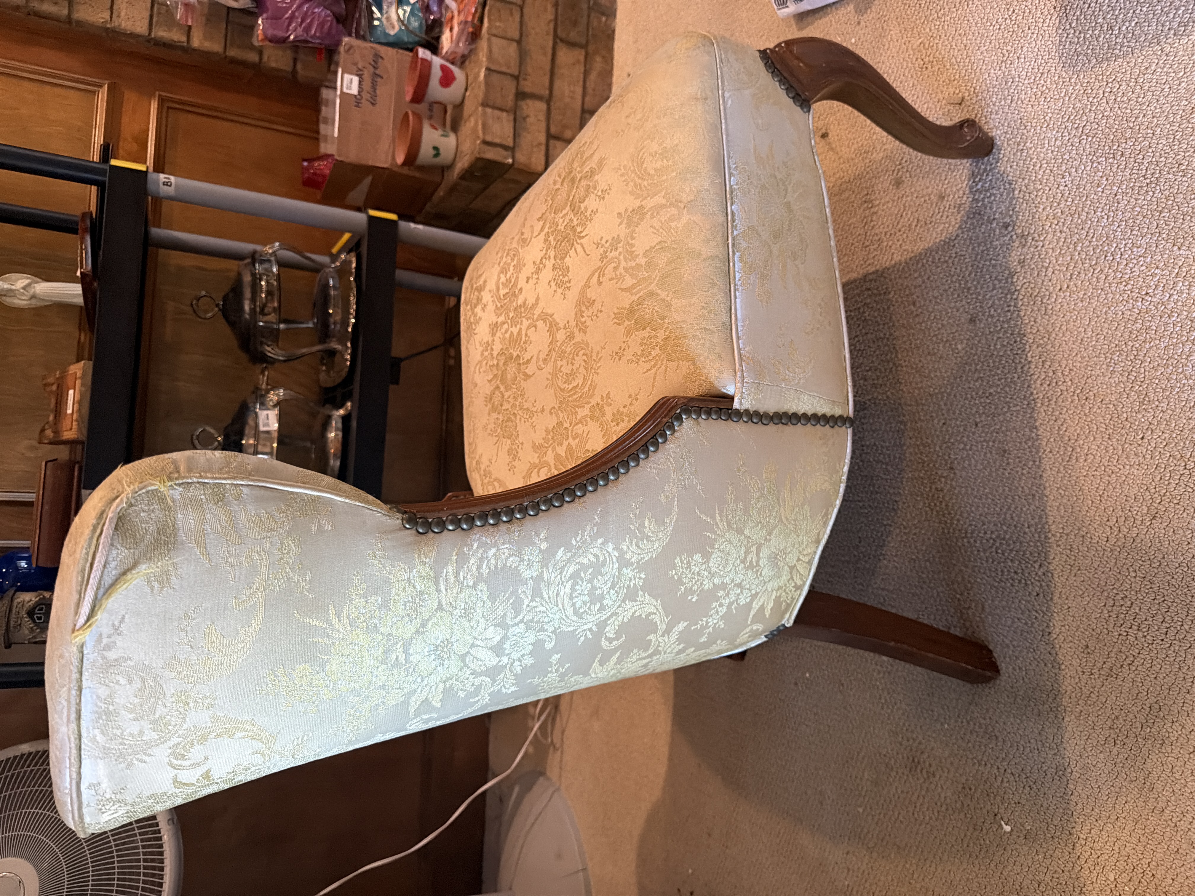 EVERYTHING MUST GO! Clearance Sale on Items Remaining in Arlington