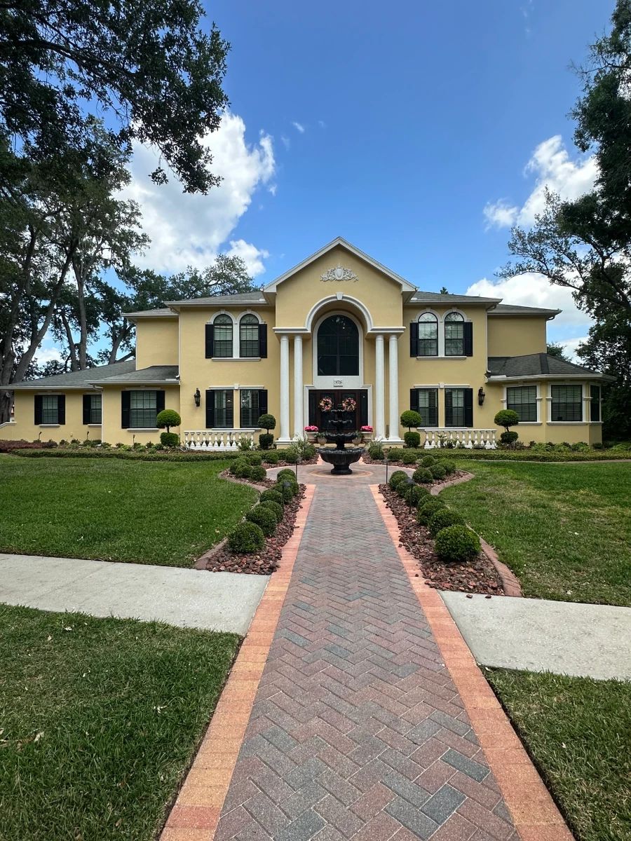 CAIT'S® Lutz Estate Sale