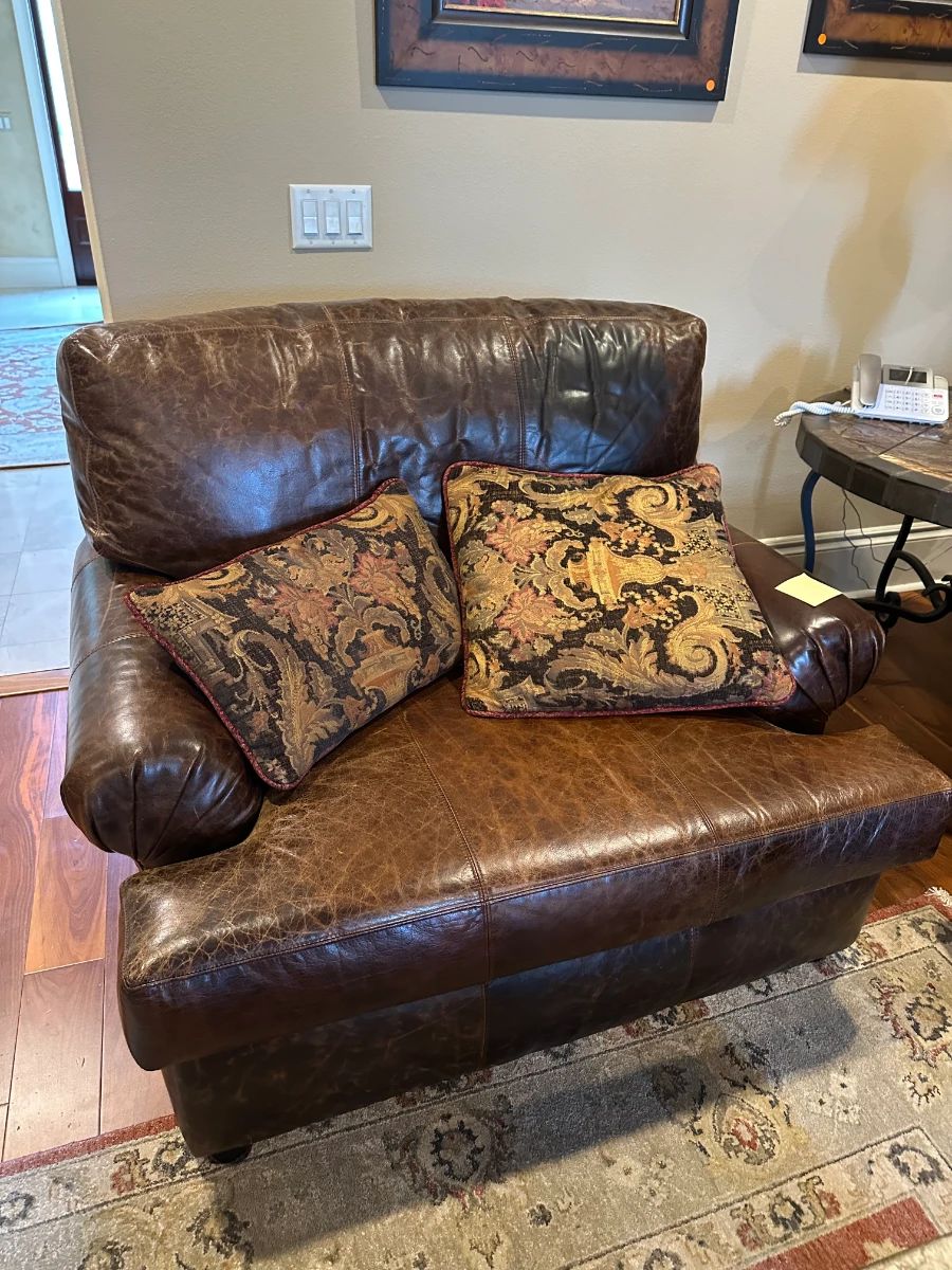 CAIT'S® Lutz Estate Sale