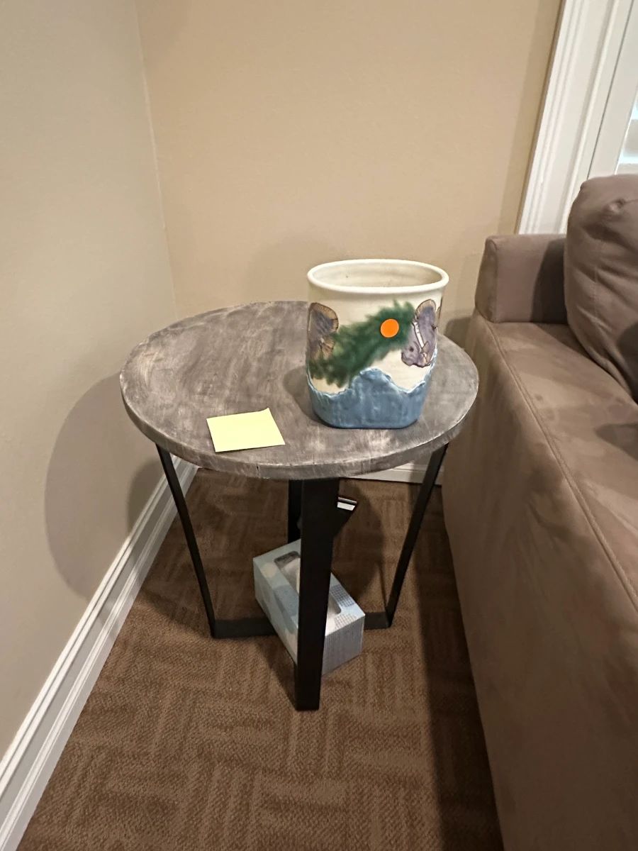 Rustic Gray Woodgrain Round End Table with Black Metal Legs