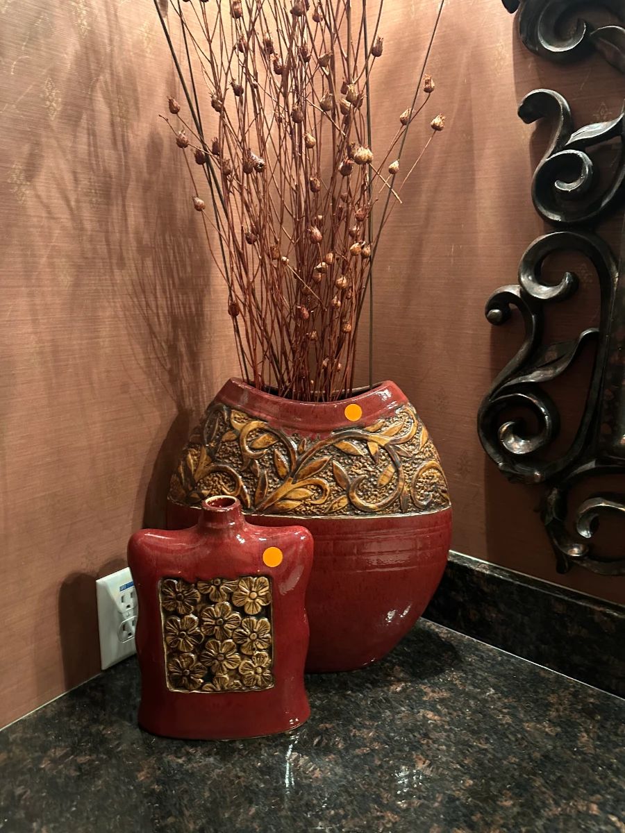 Decorative Vase and Dried Floral Arrangement Lot