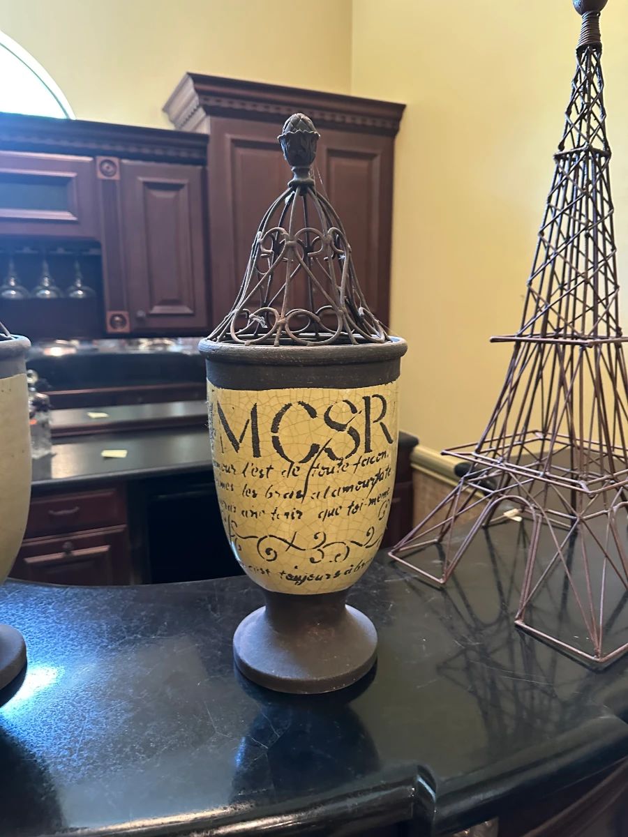Parisian Themed Decorative Lot: French Script Urn & Eiffel Tower Figurine