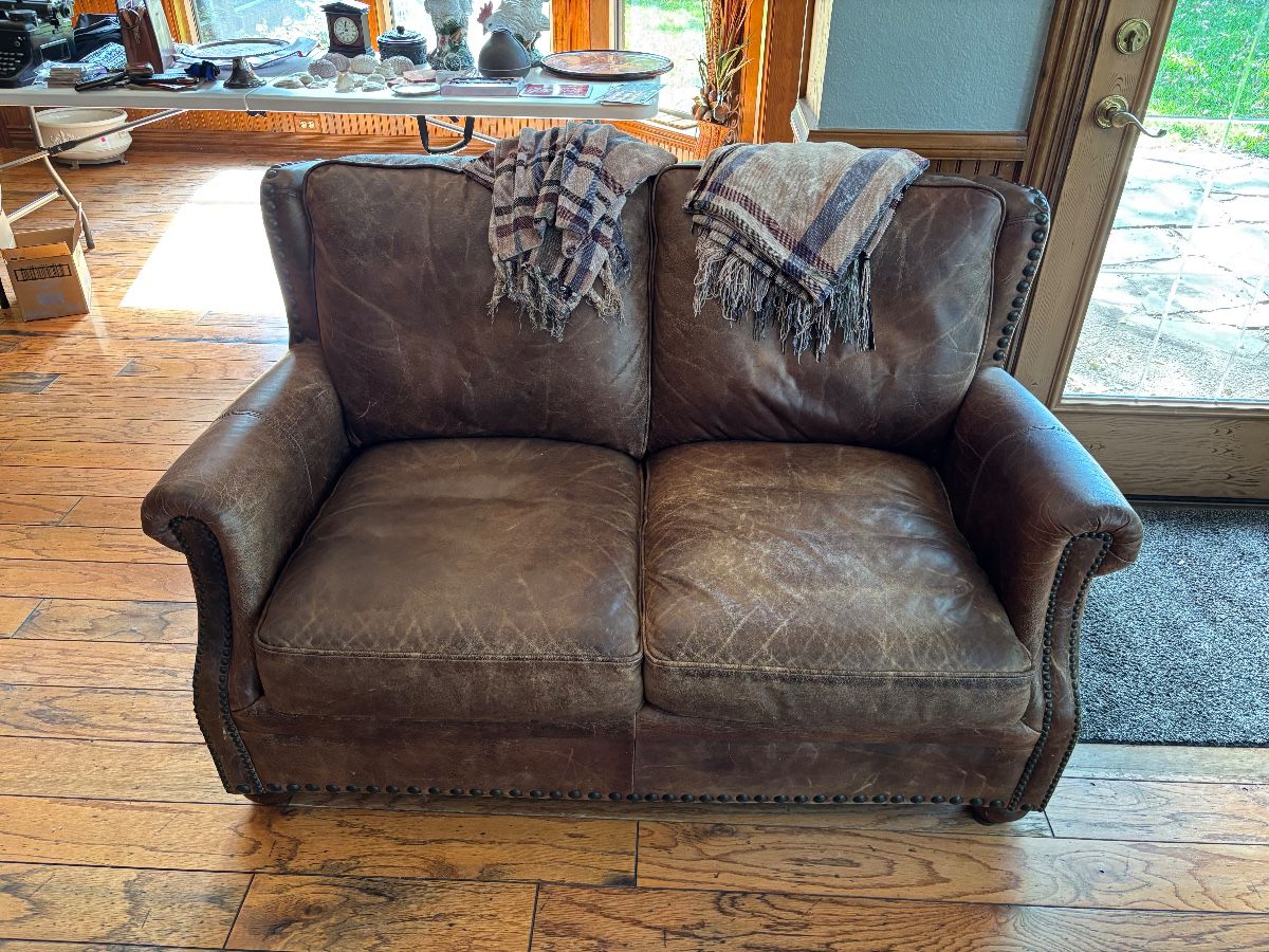 Sensational in southlake at estate sale in Southlake, TX