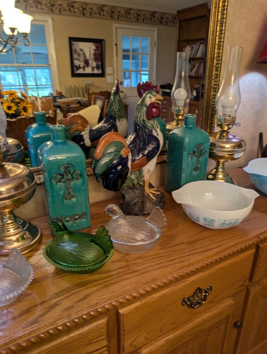Country Living Willie Varnum Estate Sale