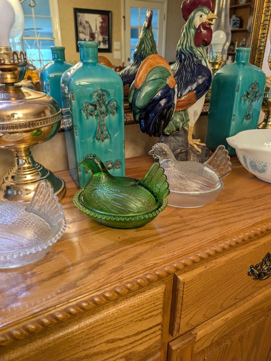 Country Living Willie Varnum Estate Sale