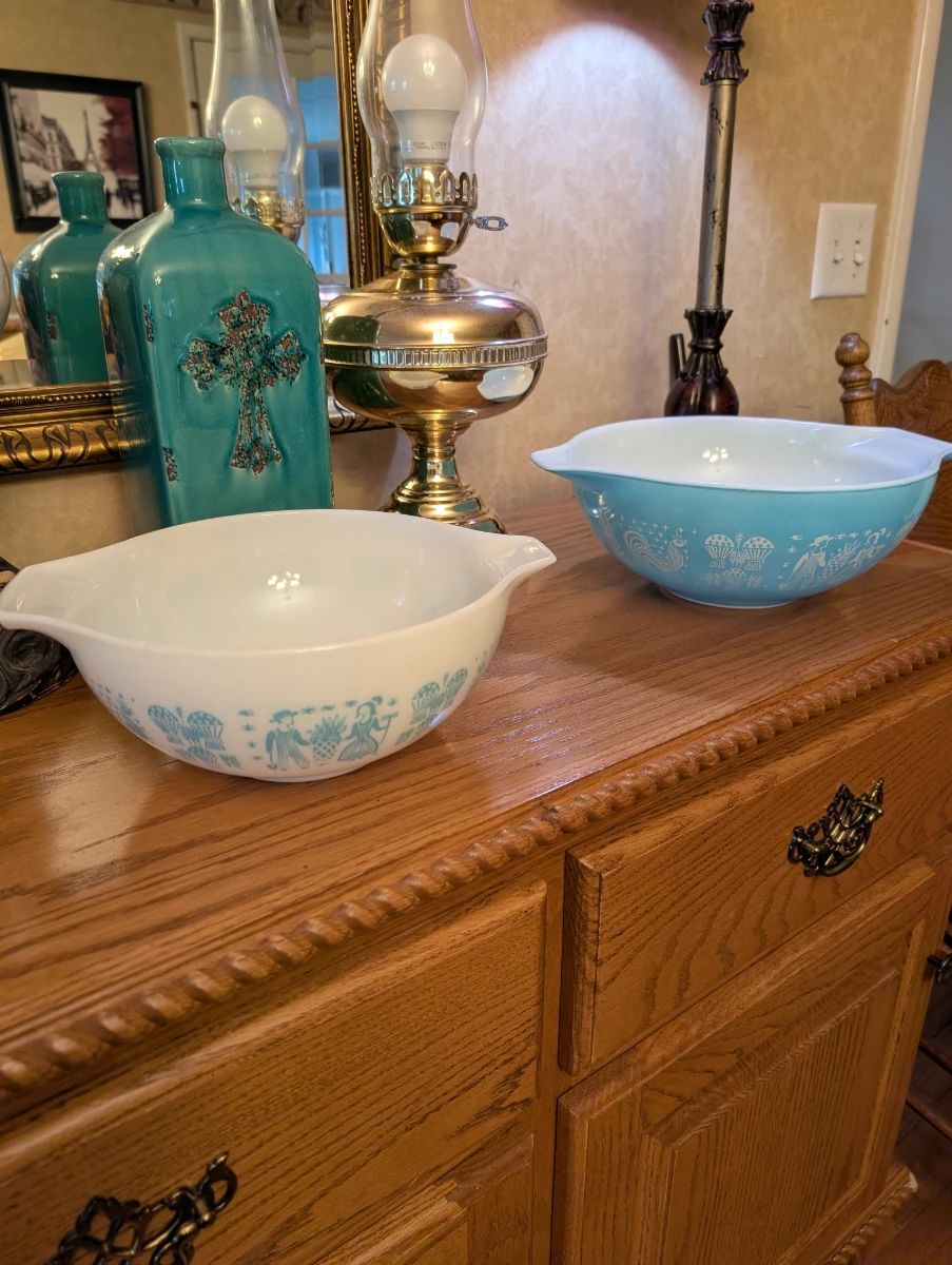 Country Living Willie Varnum Estate Sale