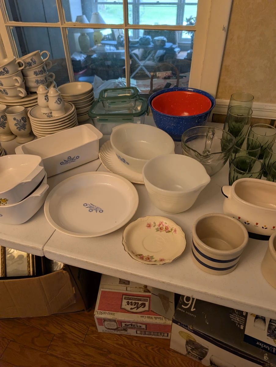 Country Living Willie Varnum Estate Sale
