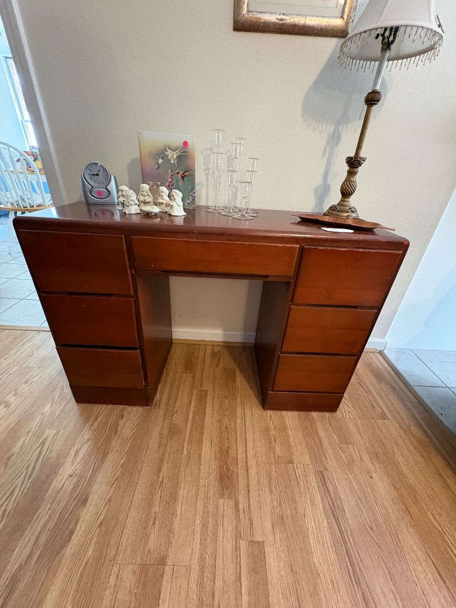 Estate sale in Chipley, FL