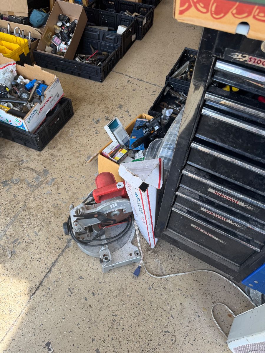 MECHANIC’S DREAM ESTATE SALE – CARS, LIFTS, TOOLS, MOTORS & MORE!