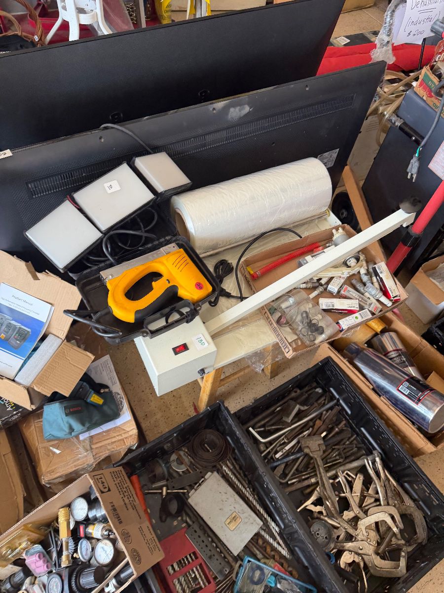 MECHANIC’S DREAM ESTATE SALE – CARS, LIFTS, TOOLS, MOTORS & MORE!