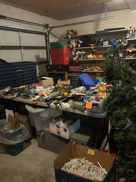 Lakeland ONE DAY BLOW OUT Estate Sale