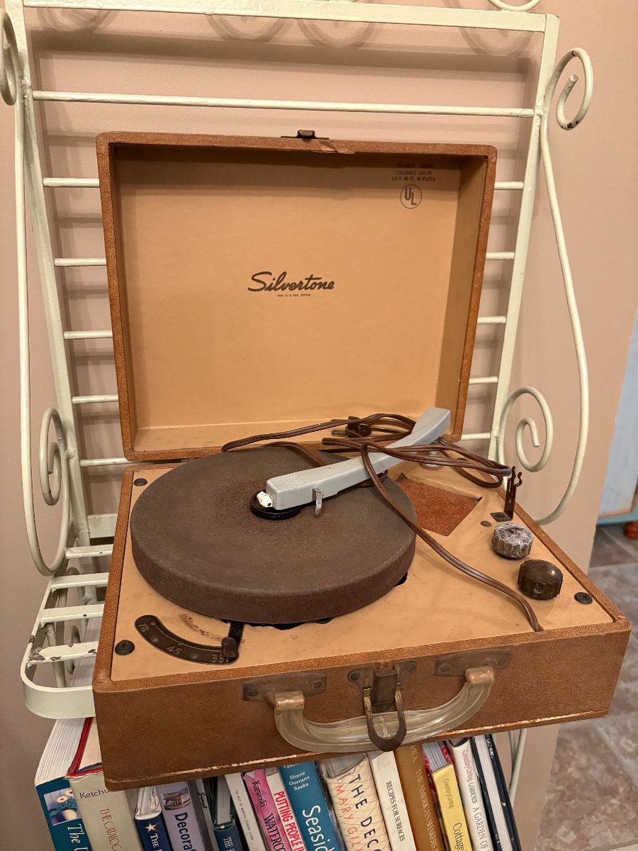 Estate Packed with Vintage & Antiques!
