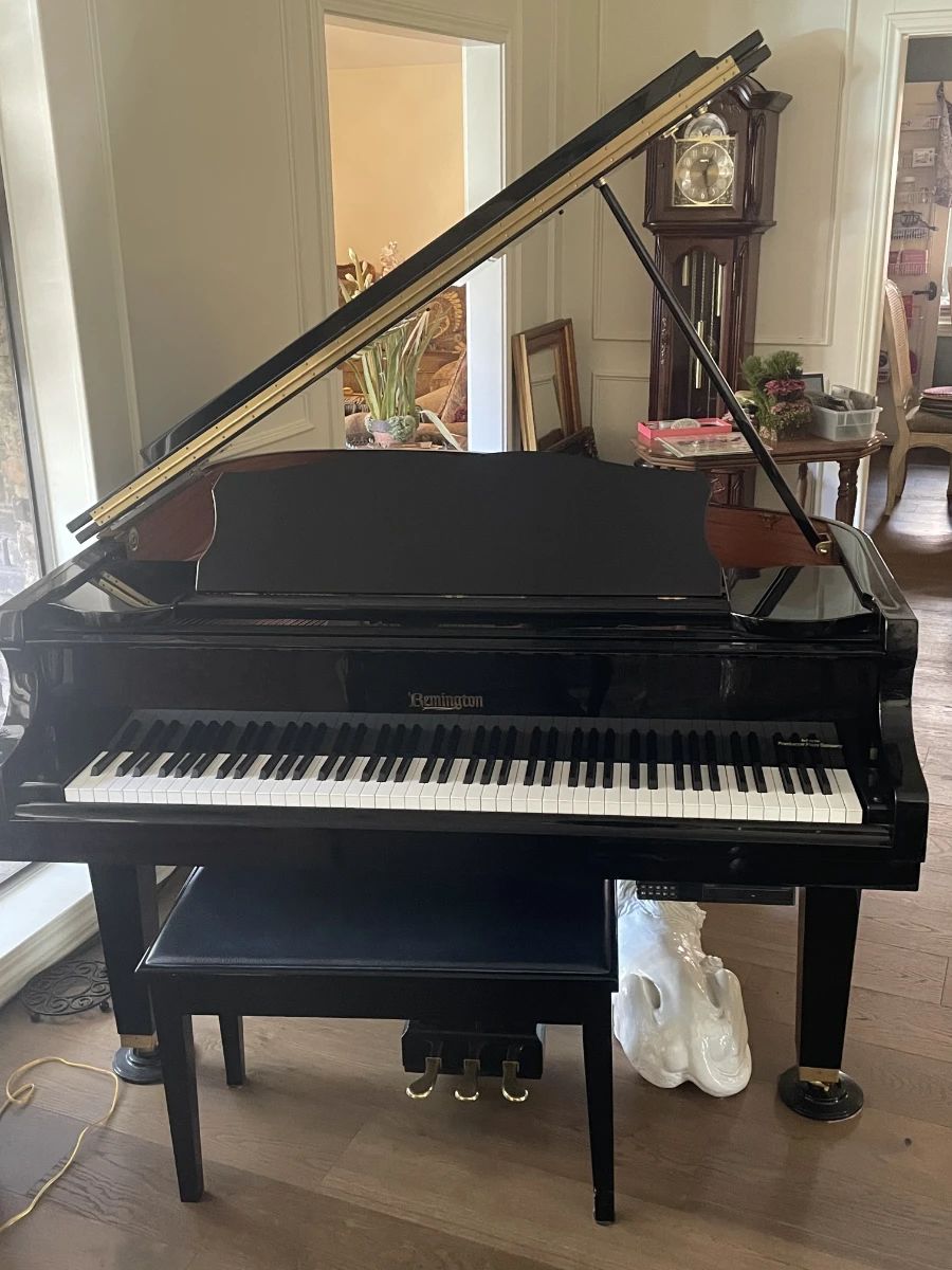 ESTATE SALE~PLEASANT VIEW DR by DAVID C TURNER, DALLAS ESTATE SALES